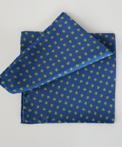 PAÑUELO SEDA AZUL HOJAS VERDES